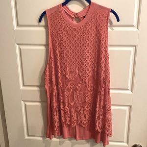 EUC Torrid sleeveless lace like front high neck coral top